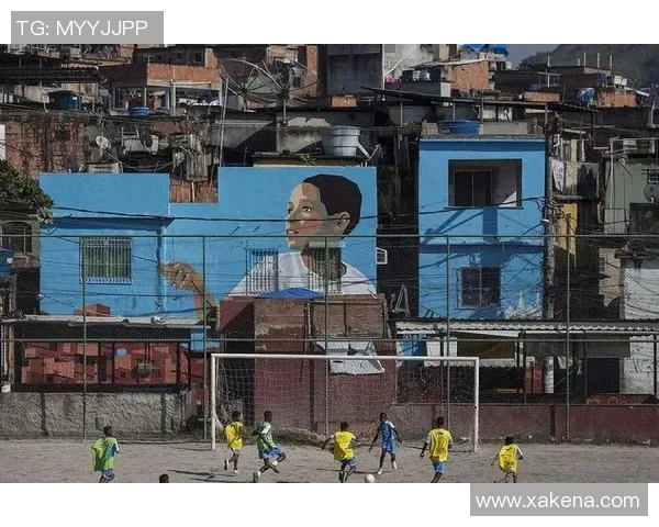 小白的足球之路：从8号球衣到世界舞台的辉煌历程